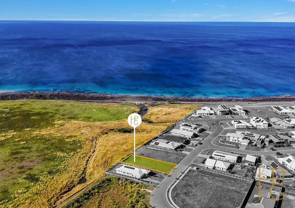 Elliott Heads Spectacular Ocean Views on the Southern Tip of the Great Barrier Reef