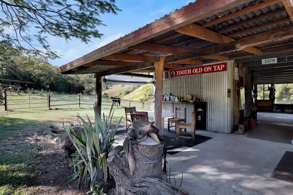 Yalboroo  UNDER CONTRACT - Tranquil Rural Getaway with Creek Frontage