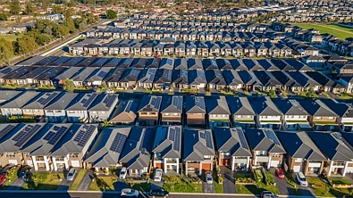 房价飙升的"隐形代价"：澳洲这一住房费用创纪录 ，家庭预算再承压！