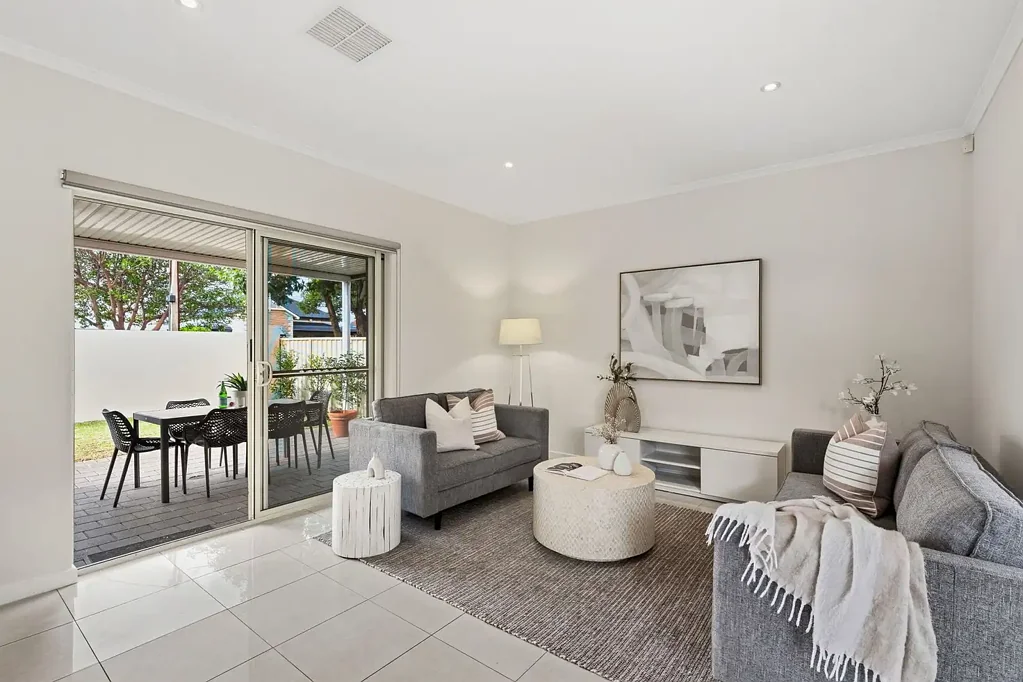 Mile End 3 Slaapkamer Effortless Living Between the City and the Coast.