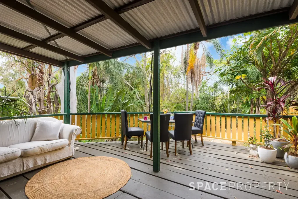 Traditional Charm with the Convenience of Inner-City Living