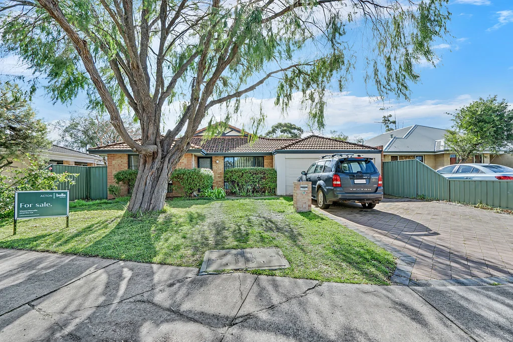 19 Honeyeater Crescent, Geographe, WA 6280