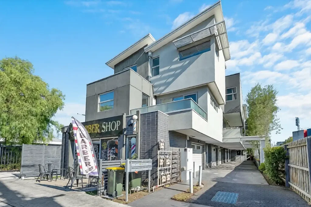 Essendon 2Kwarto Modern Townhouse Living in Essendon