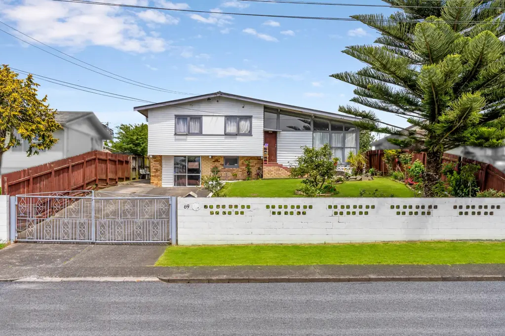 Manurewa 3 Bedroom Huge Development Opportunity