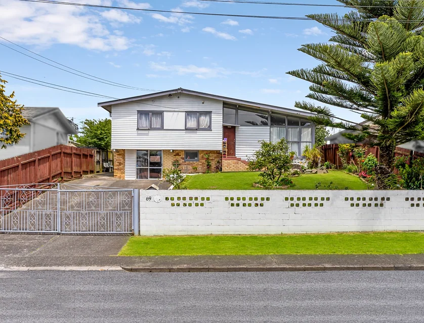 69 Ferguson Street, Manurewa, Manukau City, 3部屋, 1バスルーム, House