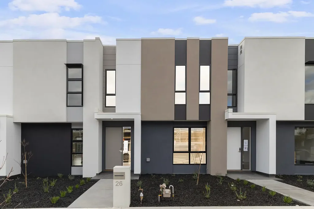 Brand New, Prime location, Move in Now