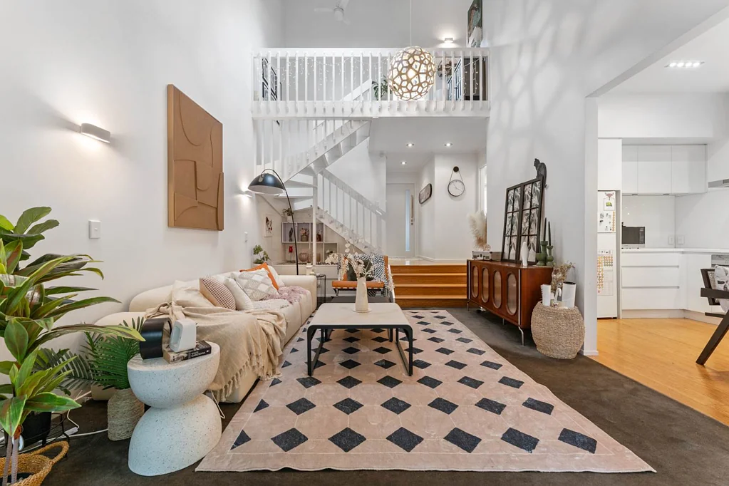 Hillcrest 3chambre Double Westlake School Zone –Move-In Ready!