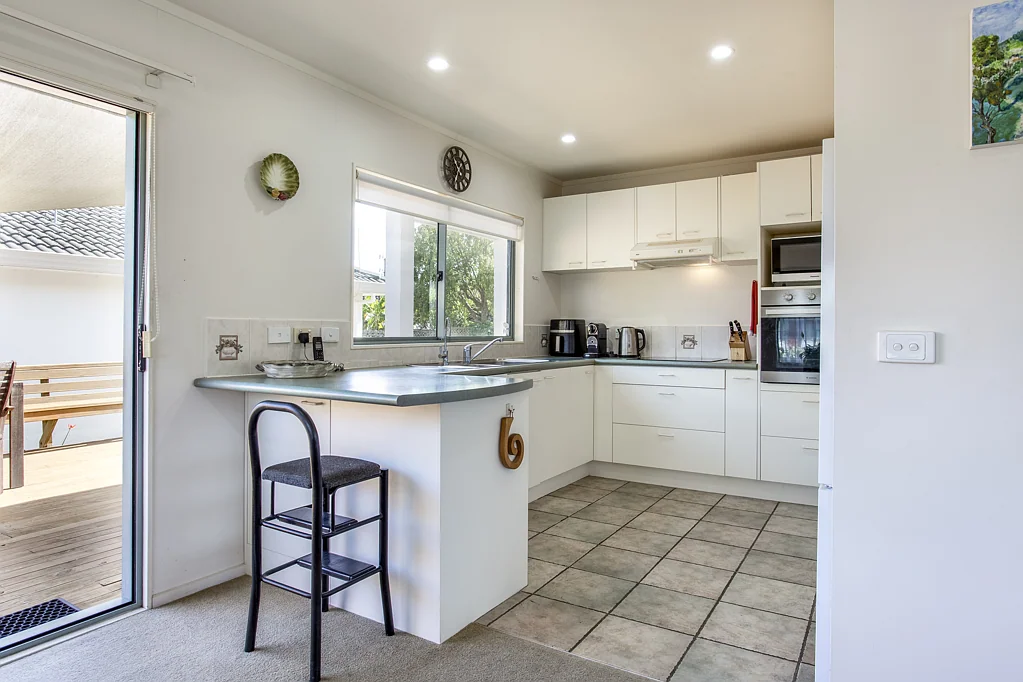 Helensville 3房  Hidden Away. Close to Everything.