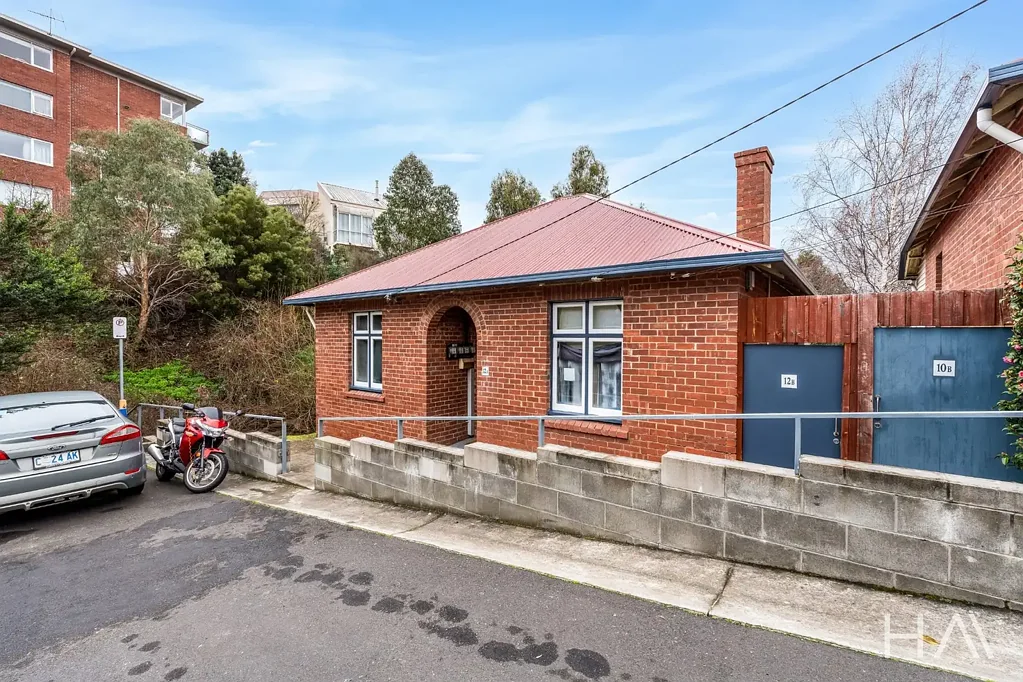 12 Lincoln Street, Sandy Bay, TAS 7005