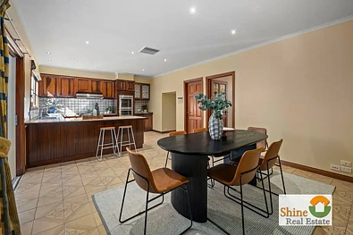 15 Glen Court, Templestowe, VIC 3106, 5房, 3浴, House