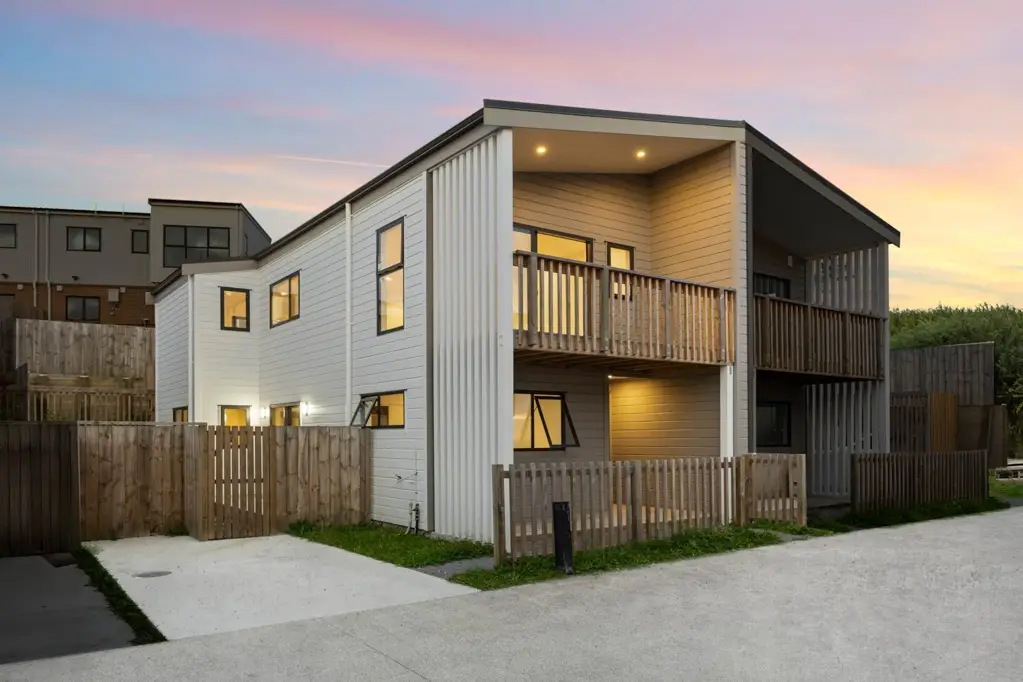 Papakura 3ਬੈੱਡਰੂਮ Indoor-Outdoor Space Galore – Perfect for Fami...