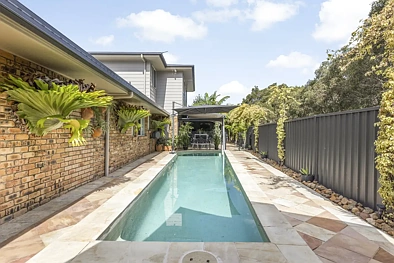 Bogangar 5房  The Complete Package: Pool, Privacy & Dual Living