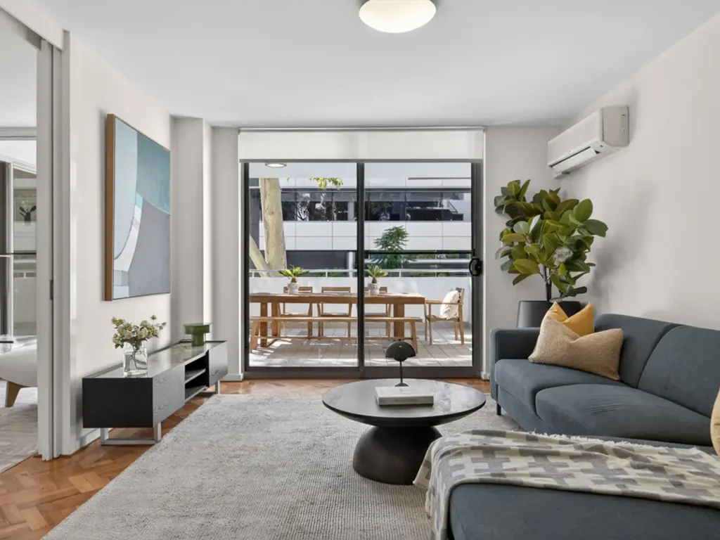 East Perth 3房  Super Sized Luxury�