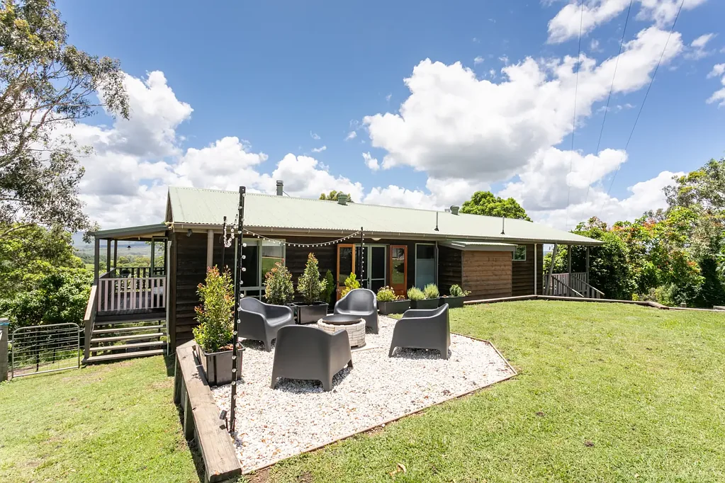 332 Kenman Road, Traveston, QLD 4570