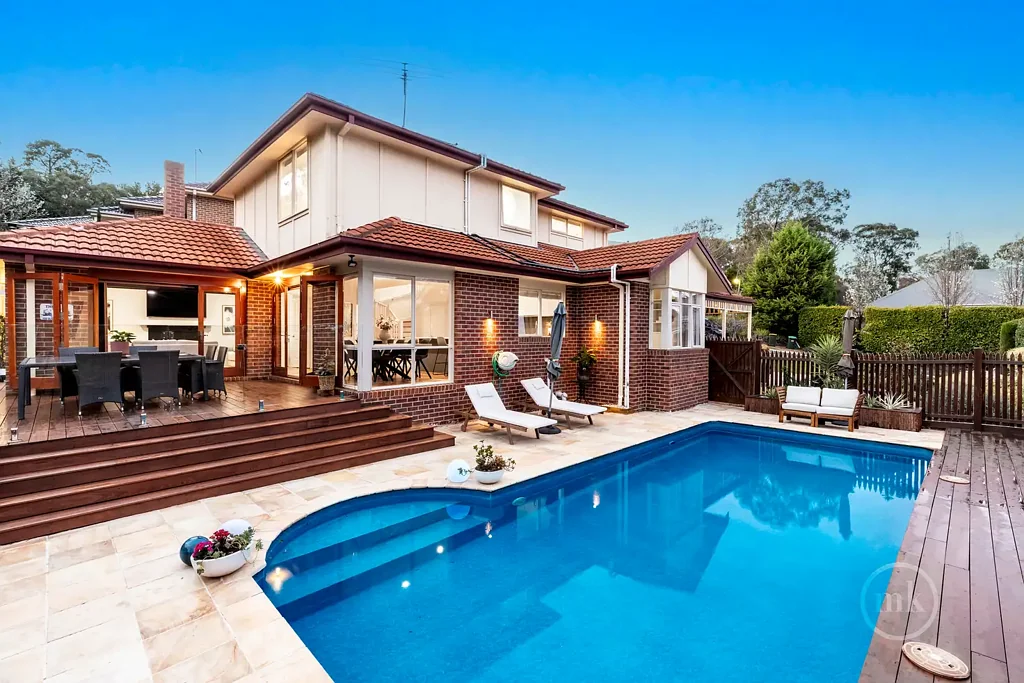 99 Kalbar Road, Eltham, VIC 3095