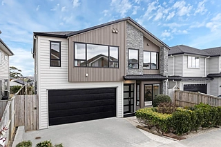 21 Paripari Street, Flat Bush, Manukau City