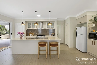 5 Eugene Street, Kiama, NSW 2533, 4 Bedrooms, 3 Bathrooms, House