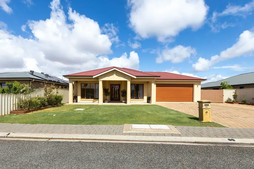 40 Lawrie Street, Tumby Bay, SA 5605