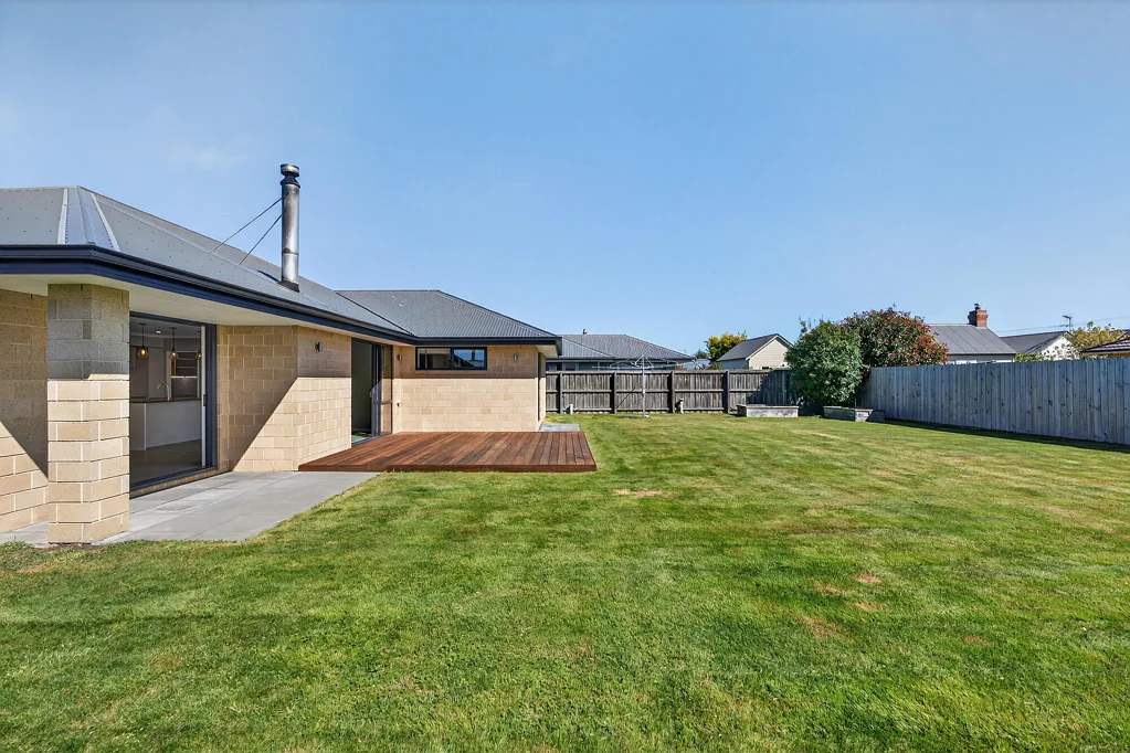 Darfield 4房  Vacant and ready - Move in today!