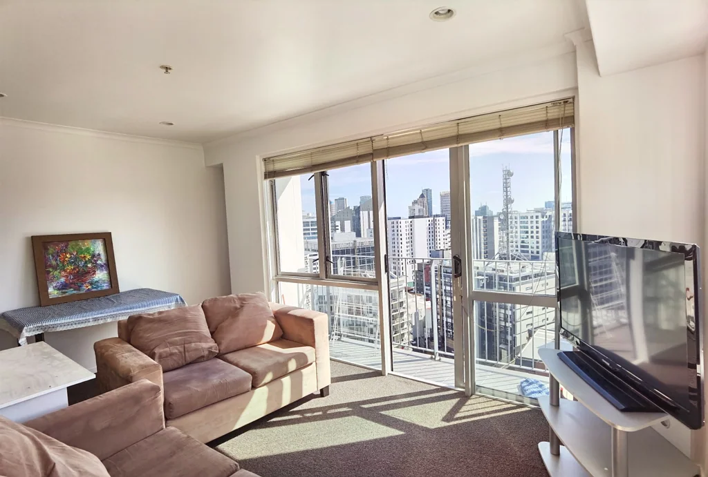 Be quick! Decent two bedroom apartment with affordable price!