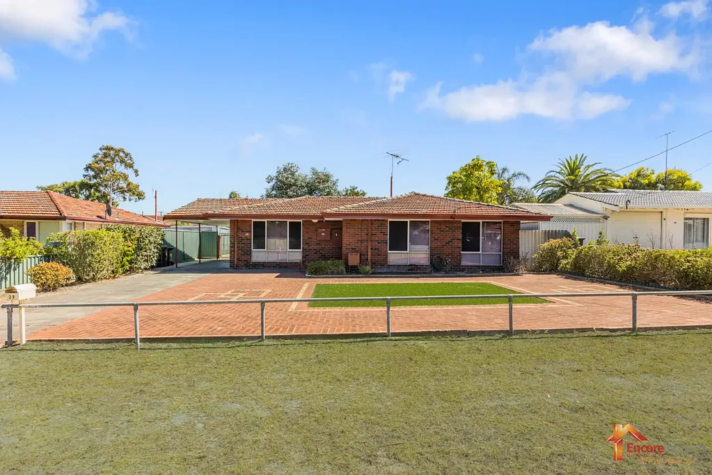 29 Adamson Road, Parmelia, WA 6167