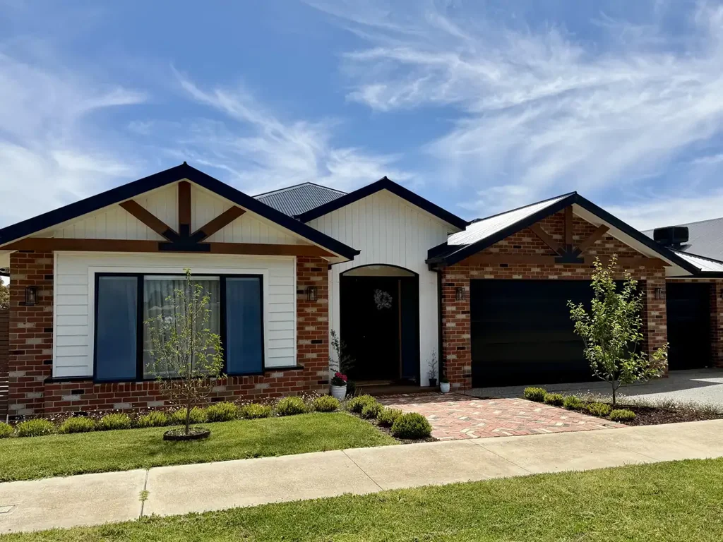 12 Lomandra Drive, Gisborne, VIC 3437