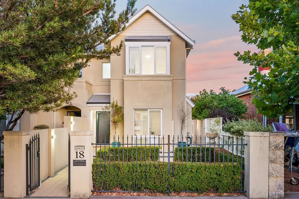 Mount Lawley 4Moenga SERENITY NEAR THE CITY