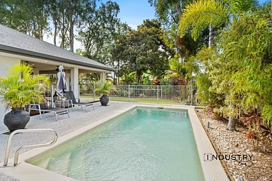 Trinity Beach 4Kwarto Your Tropical Escape | Just Moments from the Beach