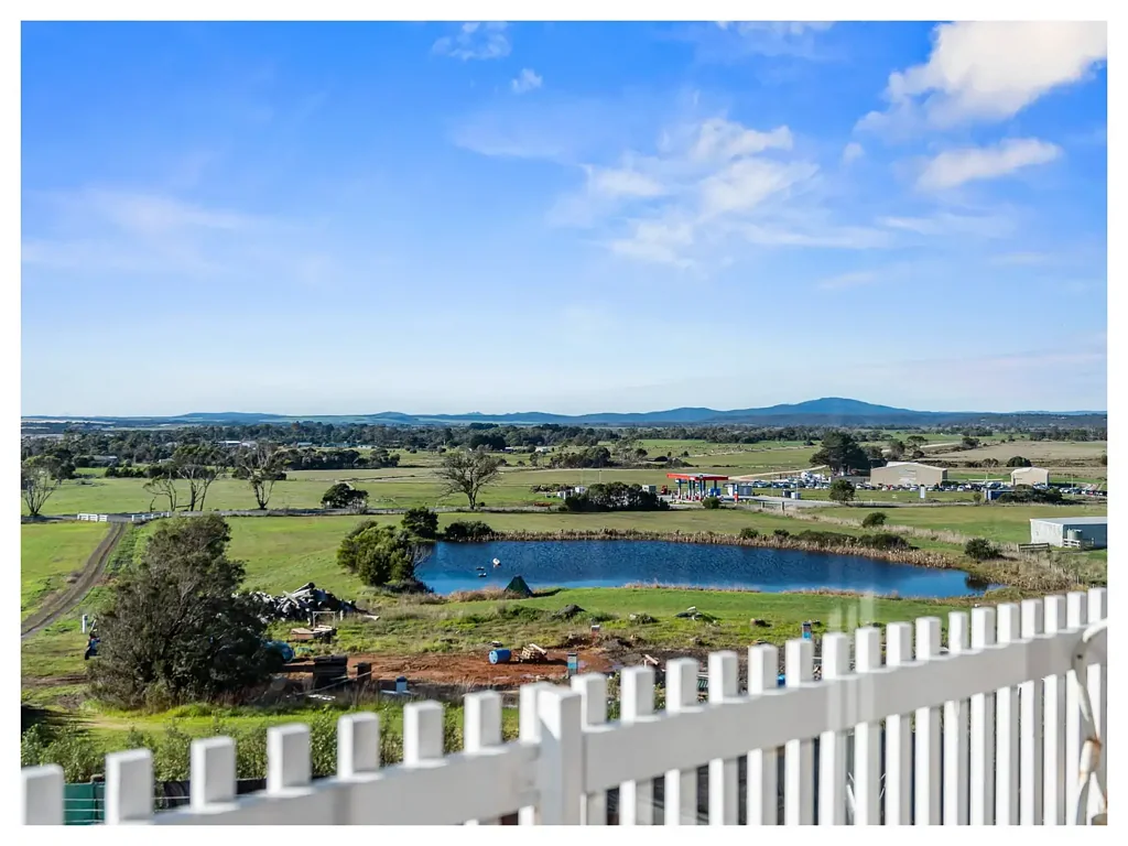 Bridport 5ਬੈੱਡਰੂਮ THIS SPACE: Acreage Living with Endless Possibilities