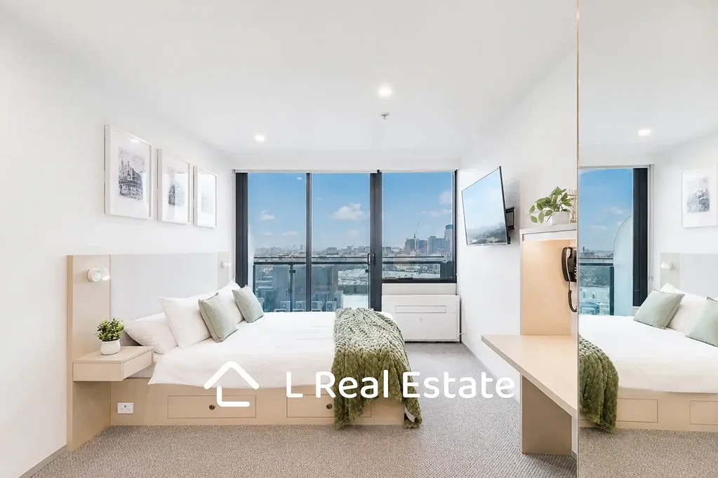 Melbourne 1Moenga Sleek CBD Apartment with Panoramic City Views