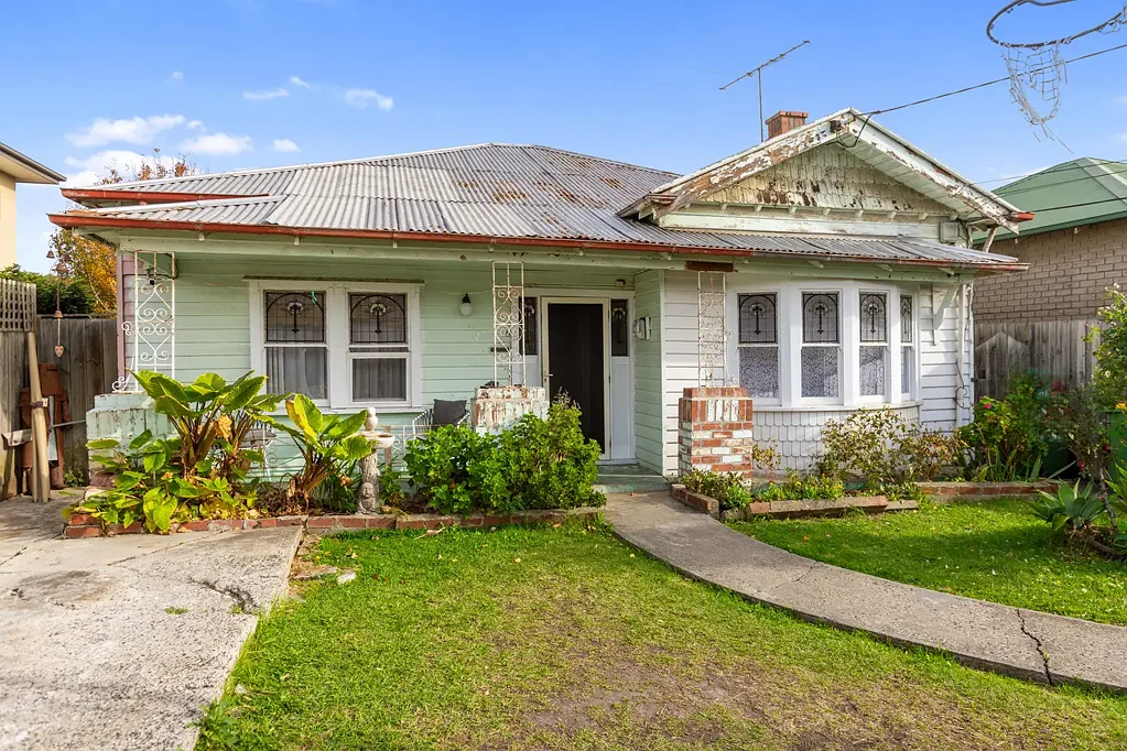 Yarraville 3Phòng ngủ Endless Potential in the Heart of Yarraville's Golden Square