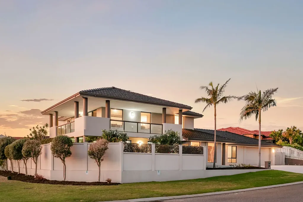 1 Brearley Mews, Hillarys, WA 6025