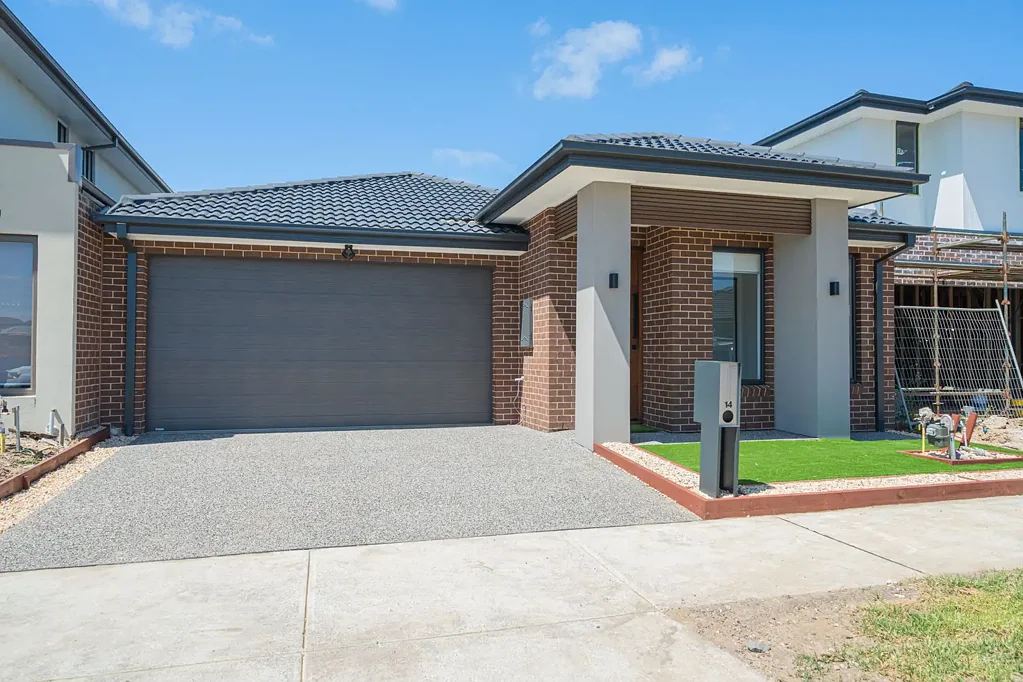 One-year old home in "Minta Estate", Berwick