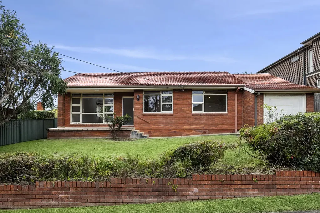North Epping 3બેડરૂમ Classic Family Home Brimming With Possibilities