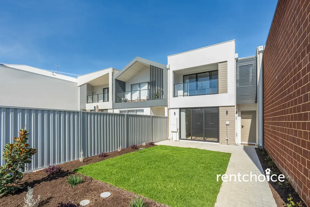 Coastal Living Awaits – Move-In Ready with Gardening Included!