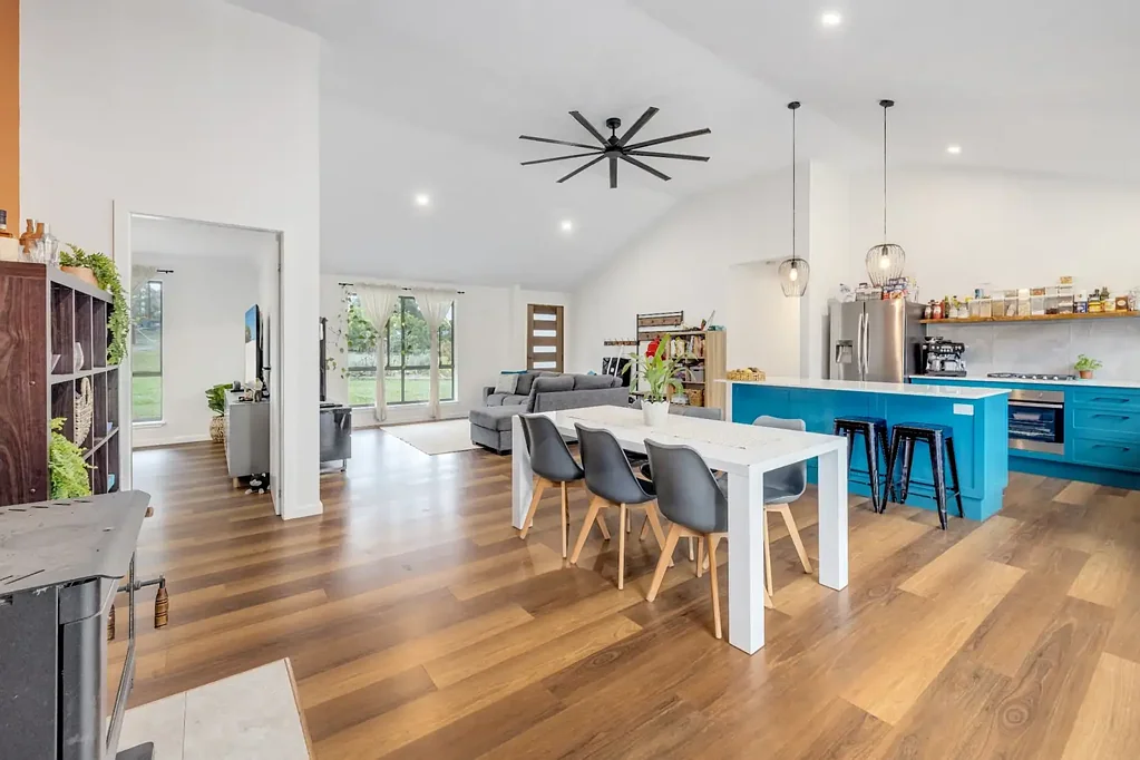 16 Wedlock Close, South Kempsey, NSW 2440