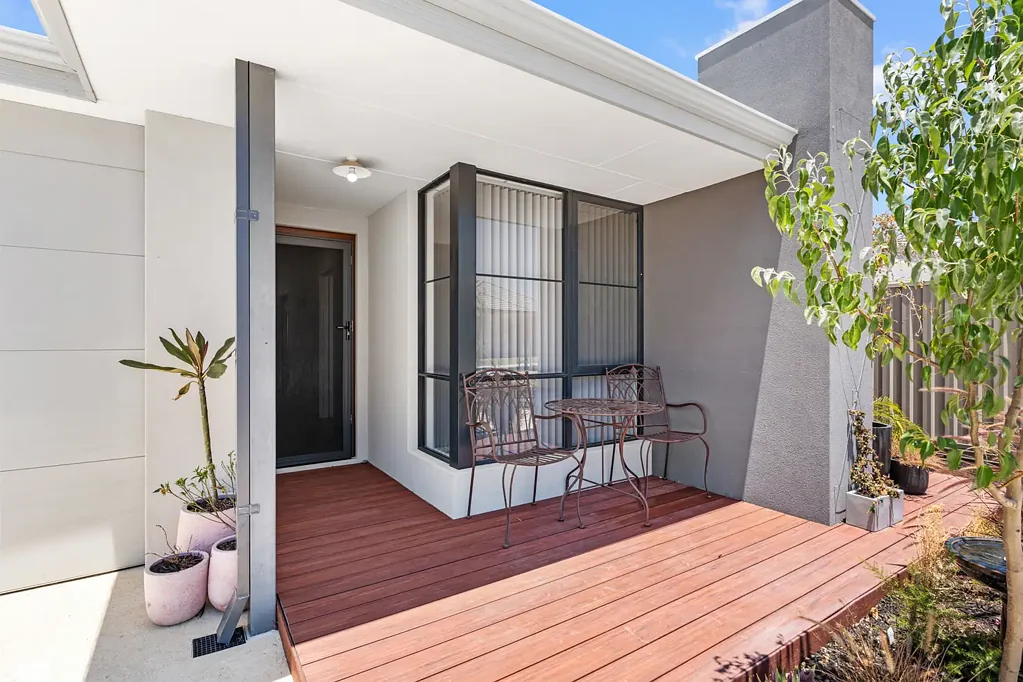 23 Broadgate Boulevard, Yanchep, WA 6035