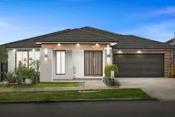 7 Distinction Avenue, Craigieburn