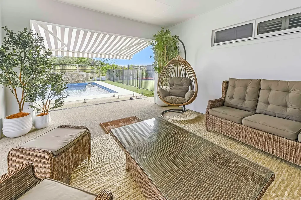Mackay Harbour 4房  INTELLIGENT LUXURY IN THE PRESTIGIOUS DUNES ESTATE – STEPS TO MACKAY’S MOST BEAUTIFUL BEACH