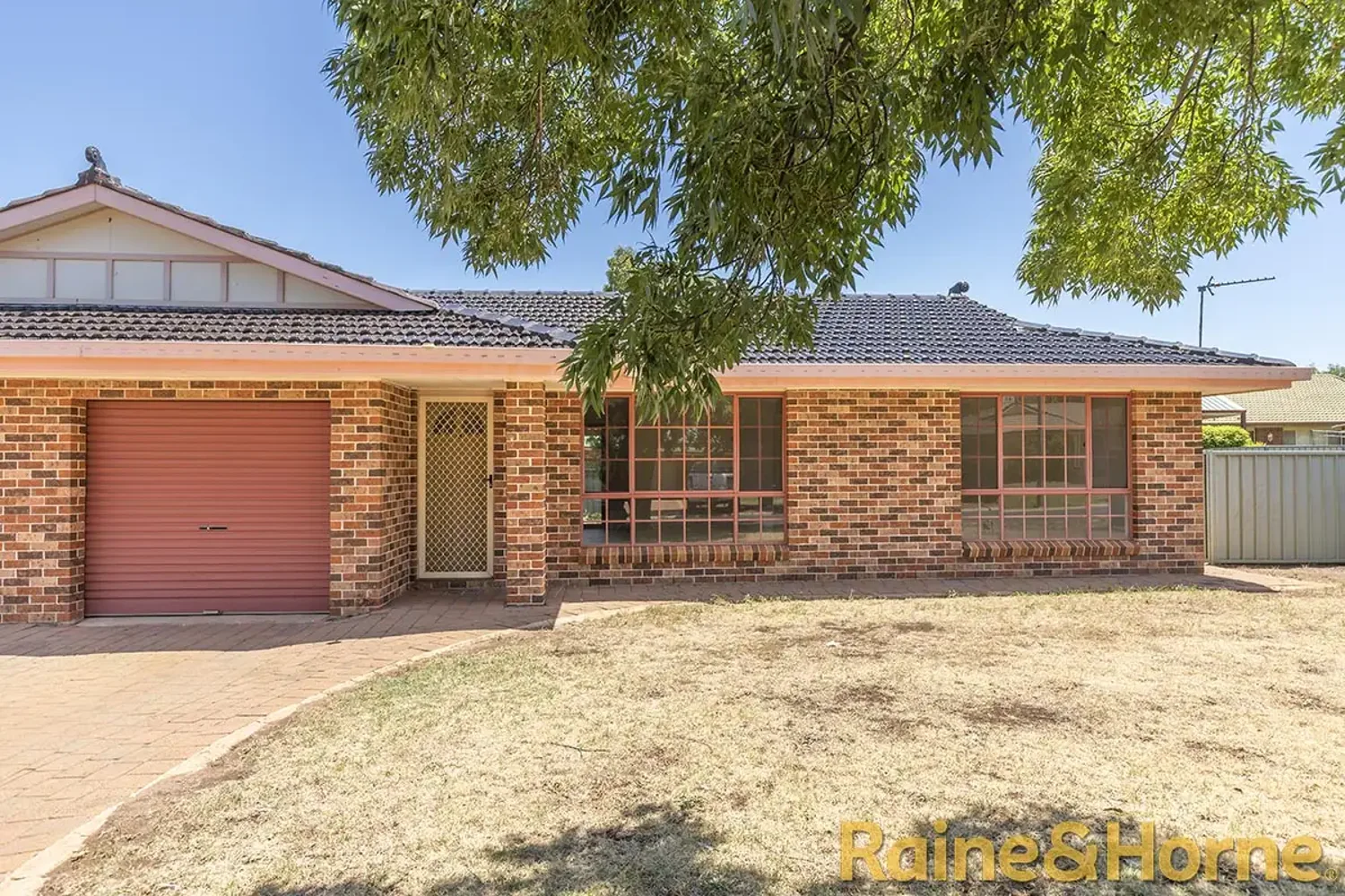 2B St Albans Way, Dubbo, NSW 2830, 2 chambres, 1 salles de bain, Apartment