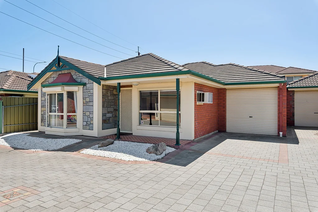 2/241 Findon Road, Findon, SA 5023
