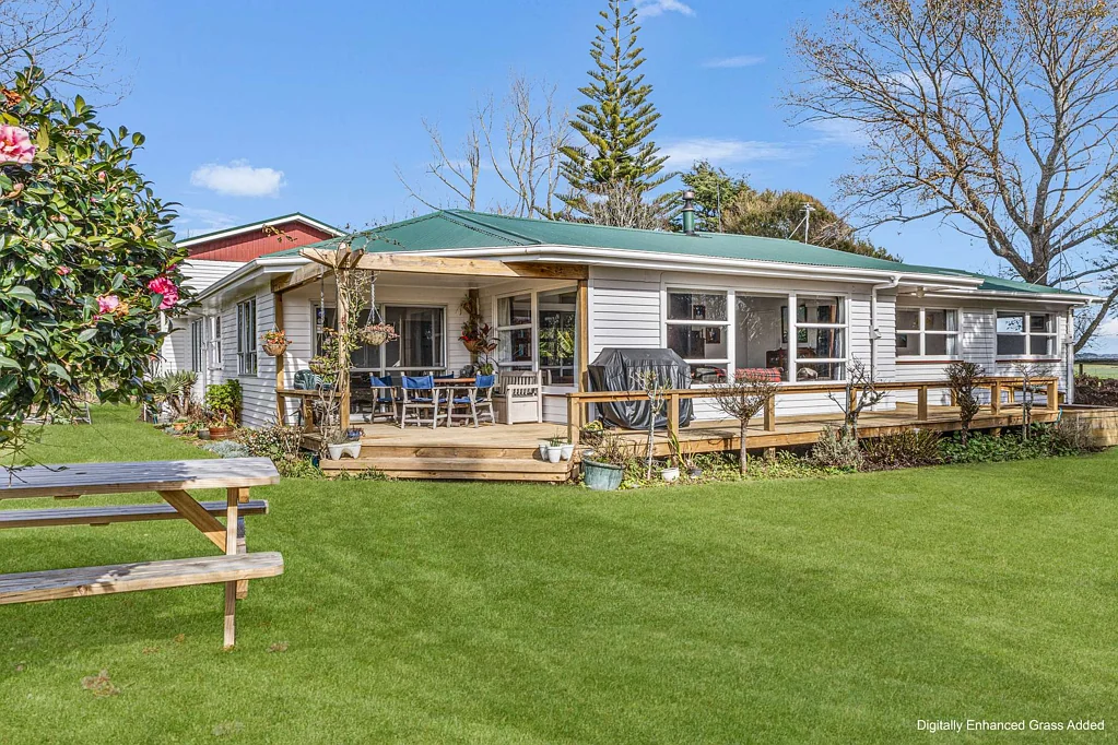 Urenui 6chambre Space, Views & Lifestyle Minutes from Urenui