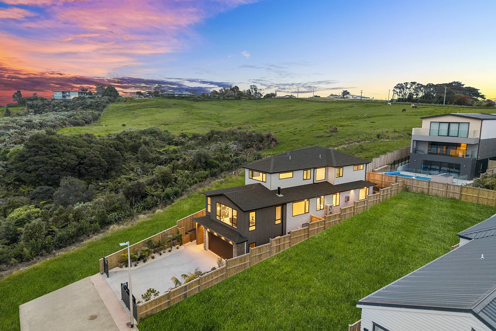 12 Makumaku Place, Long Bay, North Shore City, Auckland