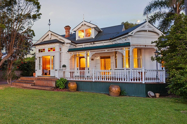 5 Queen Street, Northcote Point, North Shore City