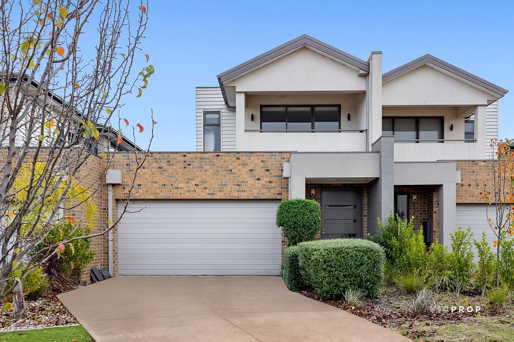 4/5 Greg Norman Drive, Point Cook, VIC 3030