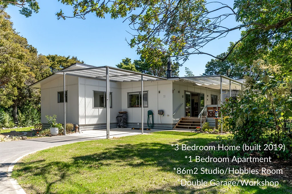 Solway 4 Slaapkamer CASH PRICE $895,000 TWO WEEKS ONLY!!