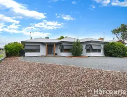 14 Olympic Street, Horsham