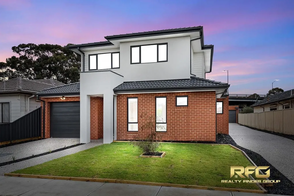 8 Mansfield Ave, Sunshine North, VIC 3020