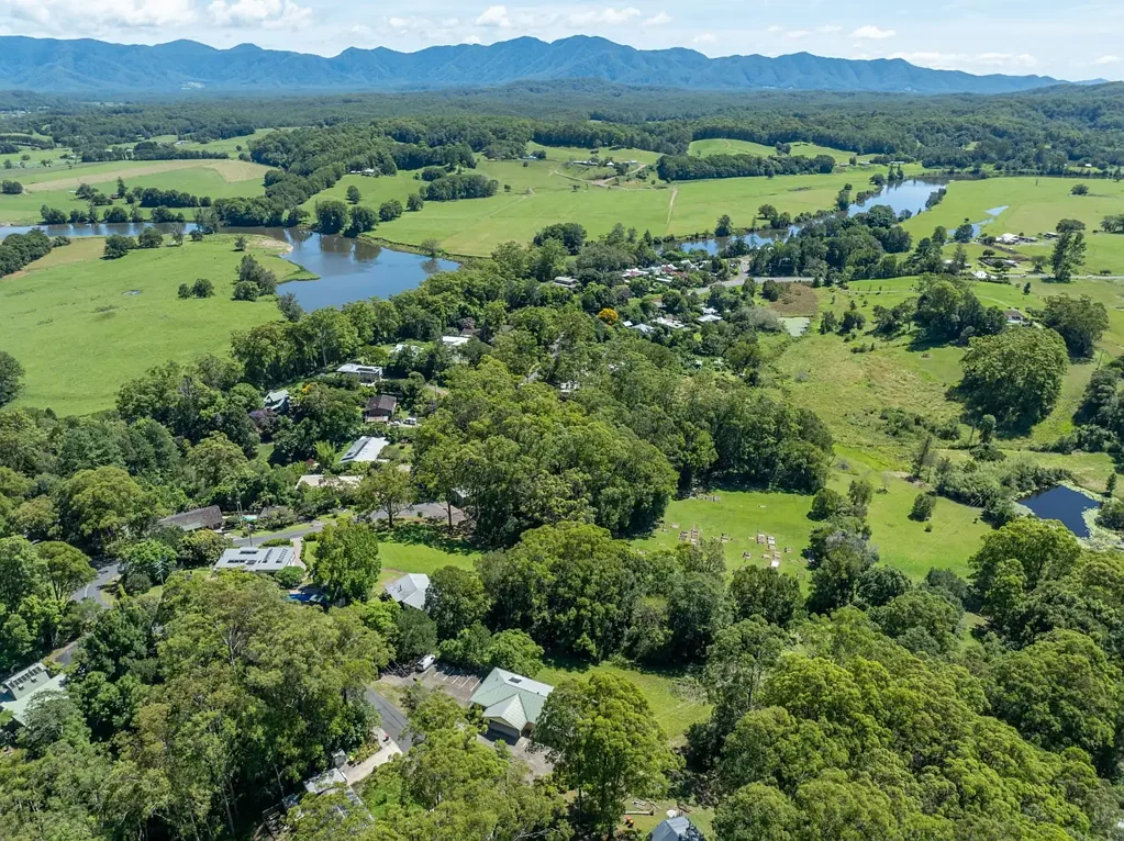 17 Mount Street, Fernmount, NSW 2454