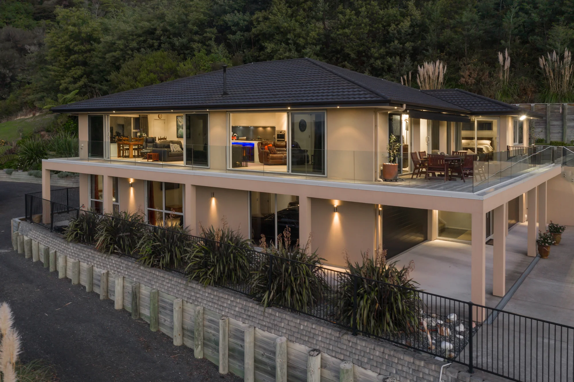 Picton 5 Bedroom Picton's Prestigious Inner Circle